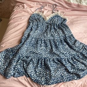 Blue dress size xs super cute never worn